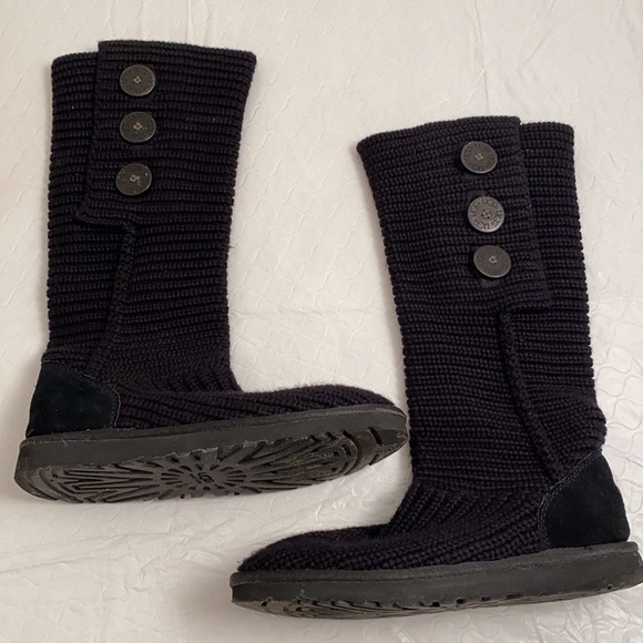 Ugg Classic Cardi knit sweater boots in black 8 - Picture 7 of 10